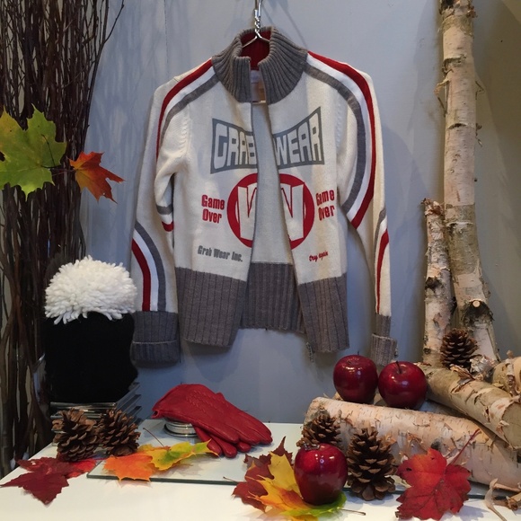 ❤️ GRABWEAR ZIPPED SWEATER - Picture 6 of 12